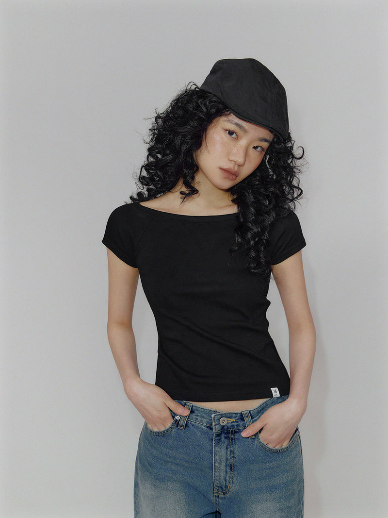 [TWEE:B] Velvo Basic Off-Shoulder Short-Sleeve Tee